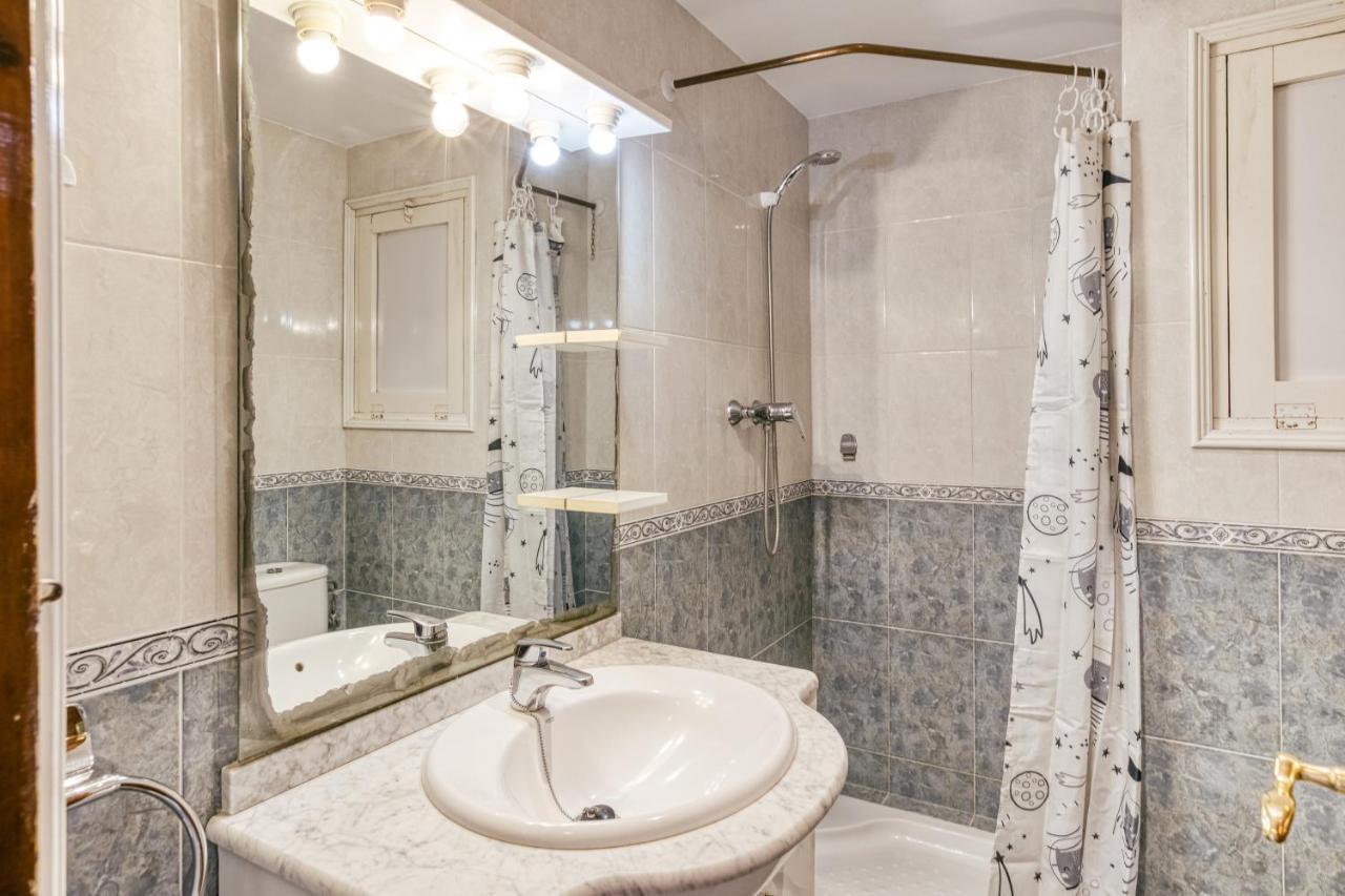 Casal Riells Apartment L' Escala Bagian luar foto